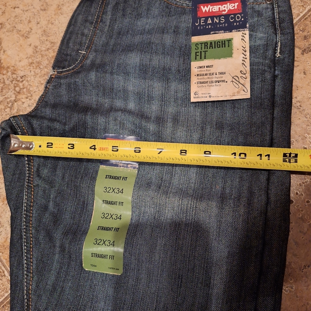2 Pair Wrangler Jeans Straight Fit Premium 32 X 34 NWT Medium Wash Color - Picture 8 of 9